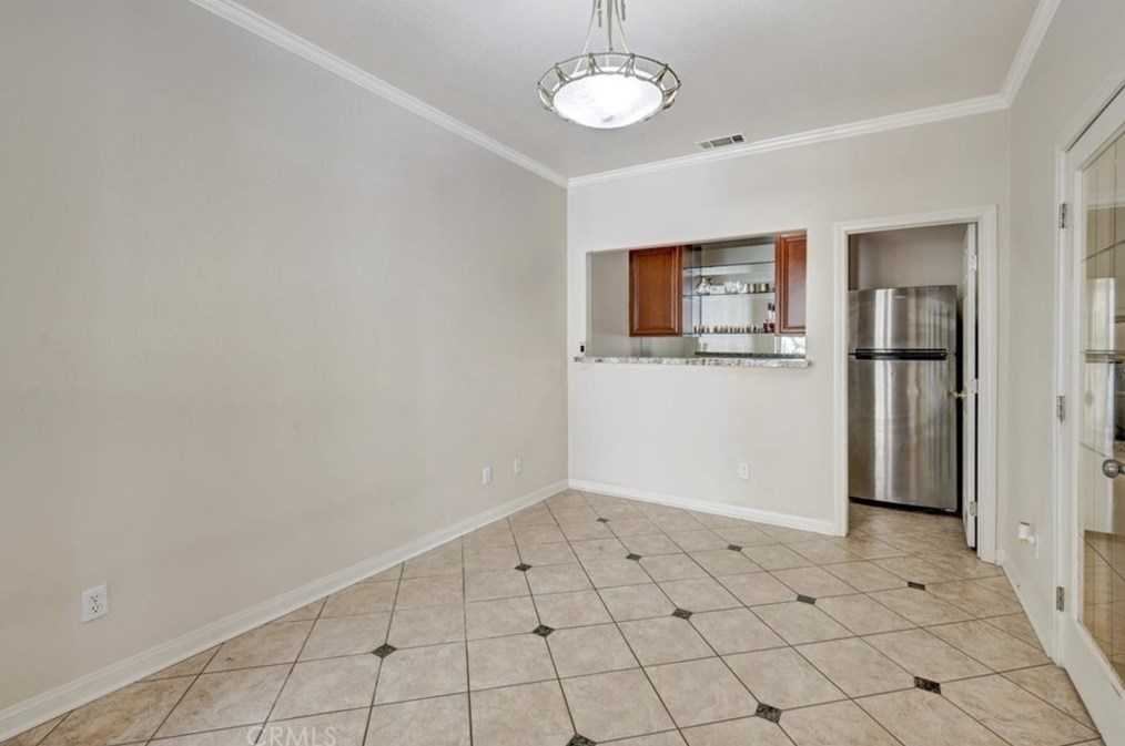 38231 Calle Cipres, Murrieta CA  92562-9348 exterior