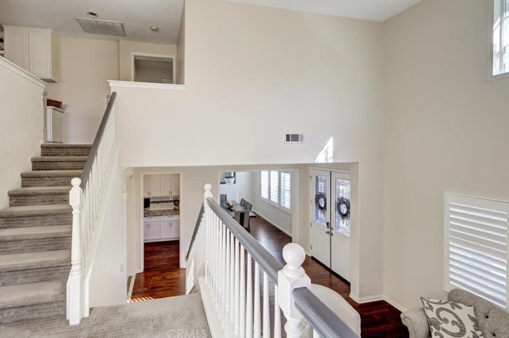 38231 Calle Cipres, Murrieta CA  92562-9348 exterior