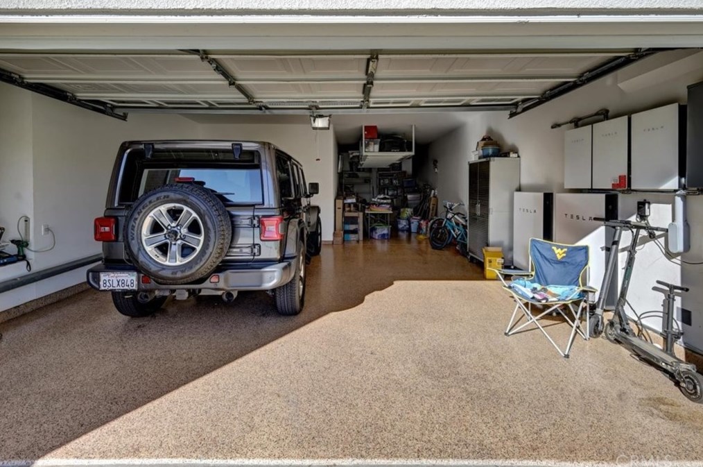 38231 Calle Cipres, Murrieta CA  92562-9348 exterior