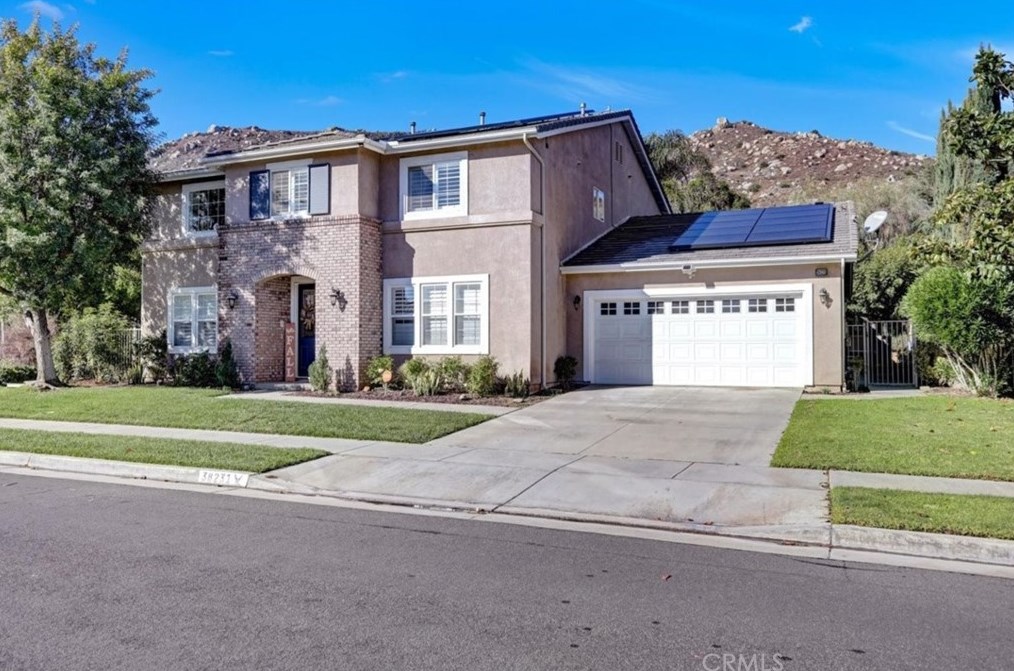 38231 Calle Cipres, Murrieta CA  92562-9348 exterior