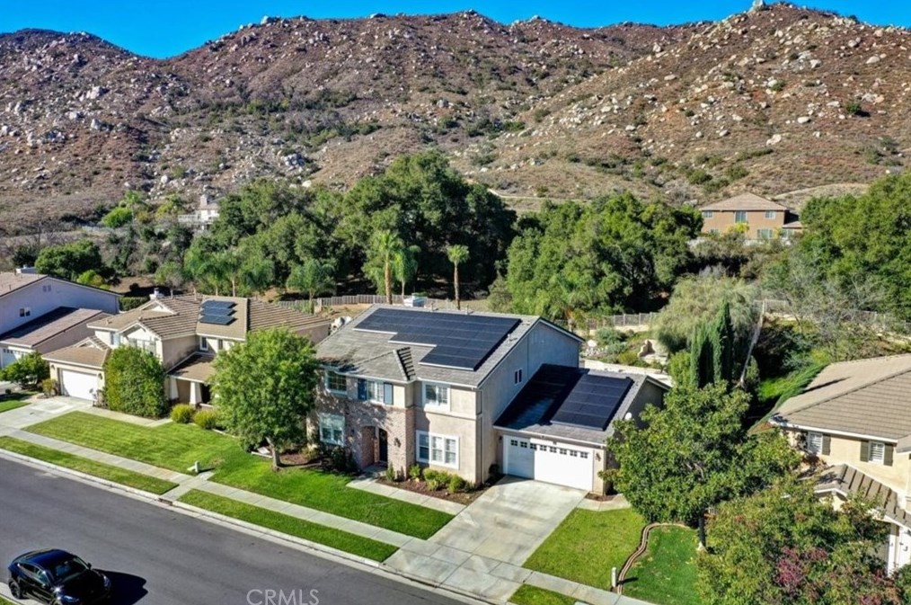 38231 Calle Cipres, Murrieta CA  92562-9348 exterior