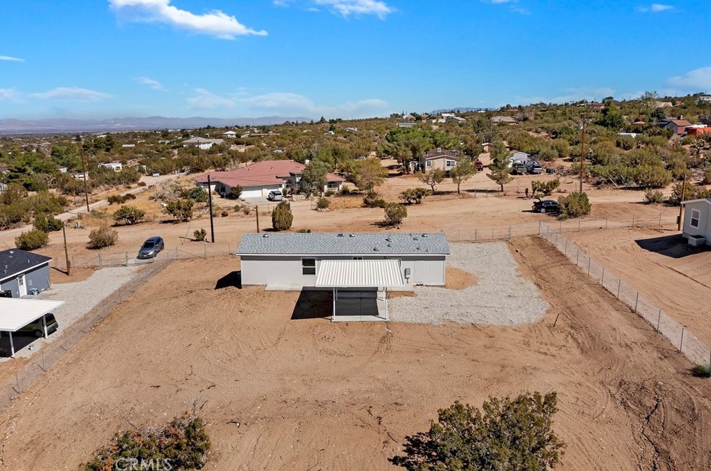 9764 Oasis Rd, Pinon Hills CA  92372 exterior