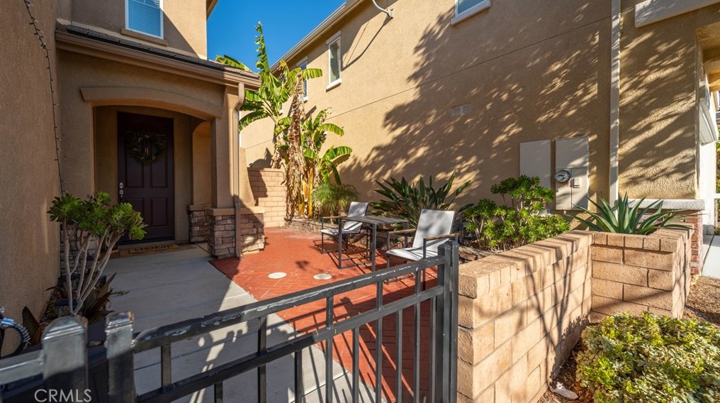 27082 Dolostone Way, Moreno Valley CA  92555-4506 exterior