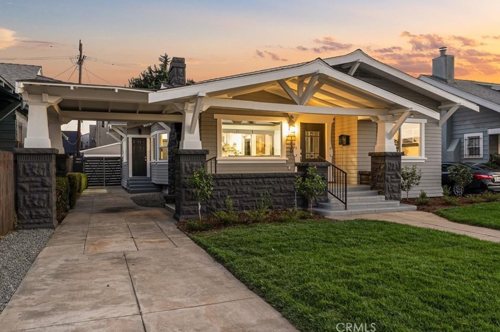1730 43rd Pl, Los Angeles CA  90062-1542 exterior