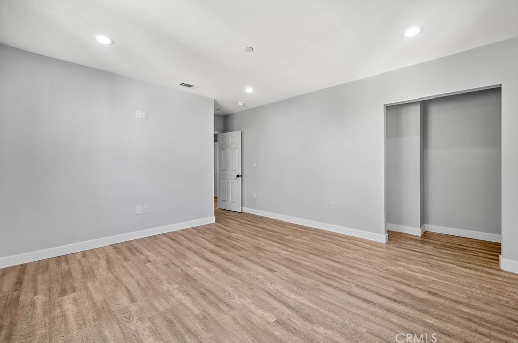 212 24th St, Los Angeles CA  90007-2635 exterior