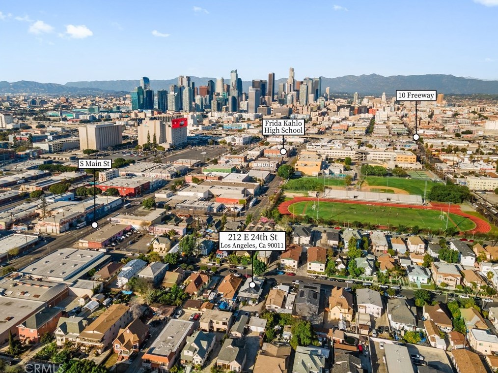 212 24th St, Los Angeles CA  90007-2635 exterior