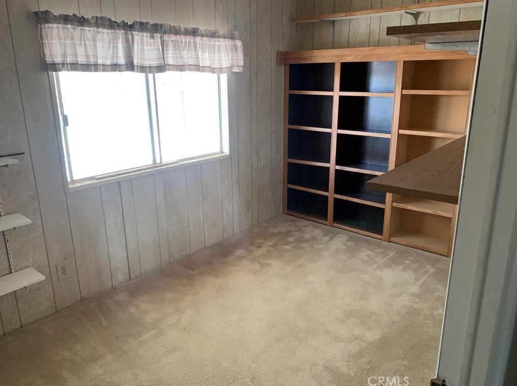 46699 Magney Ln, Newberry Springs CA  92365-9703 exterior