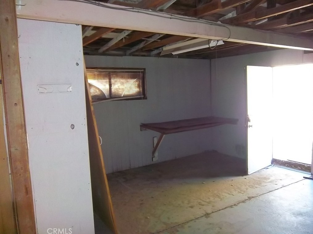 46699 Magney Ln, Newberry Springs CA  92365-9703 exterior