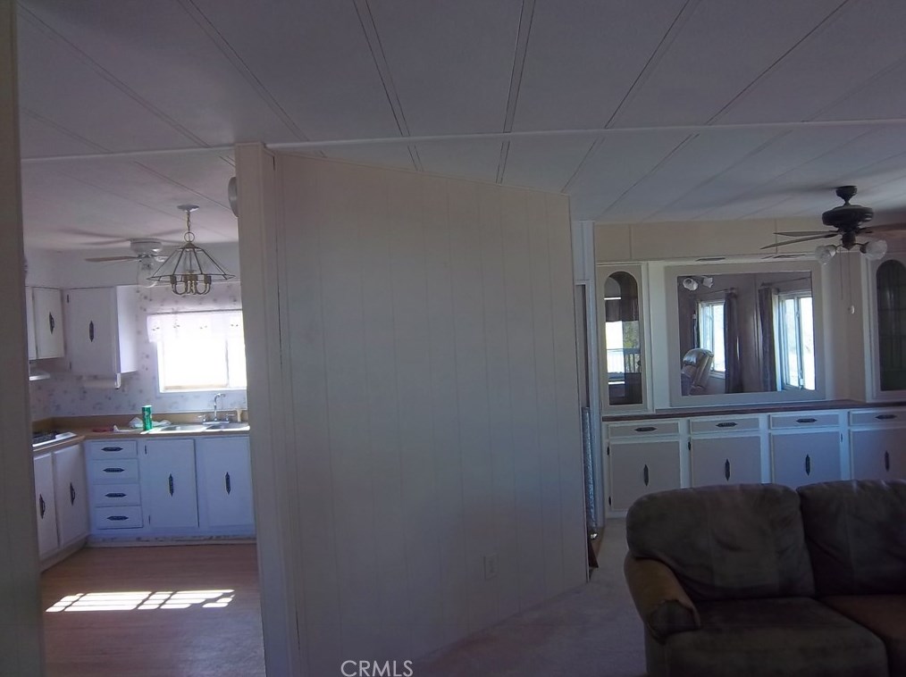 46699 Magney Ln, Newberry Springs CA  92365-9703 exterior