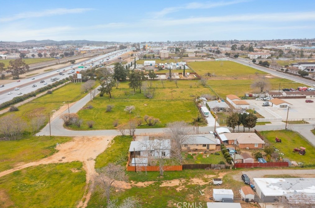 280 Apex Ave, Banning CA  92220-3017 exterior