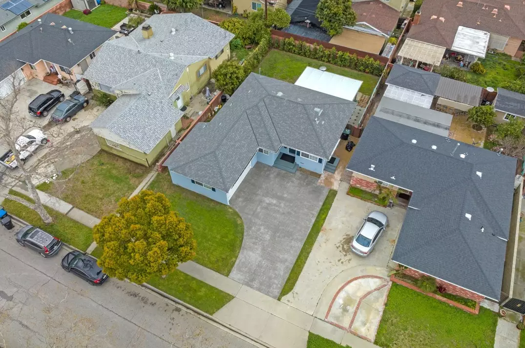 15210 Domart Ave, Norwalk CA  90650-5308 exterior