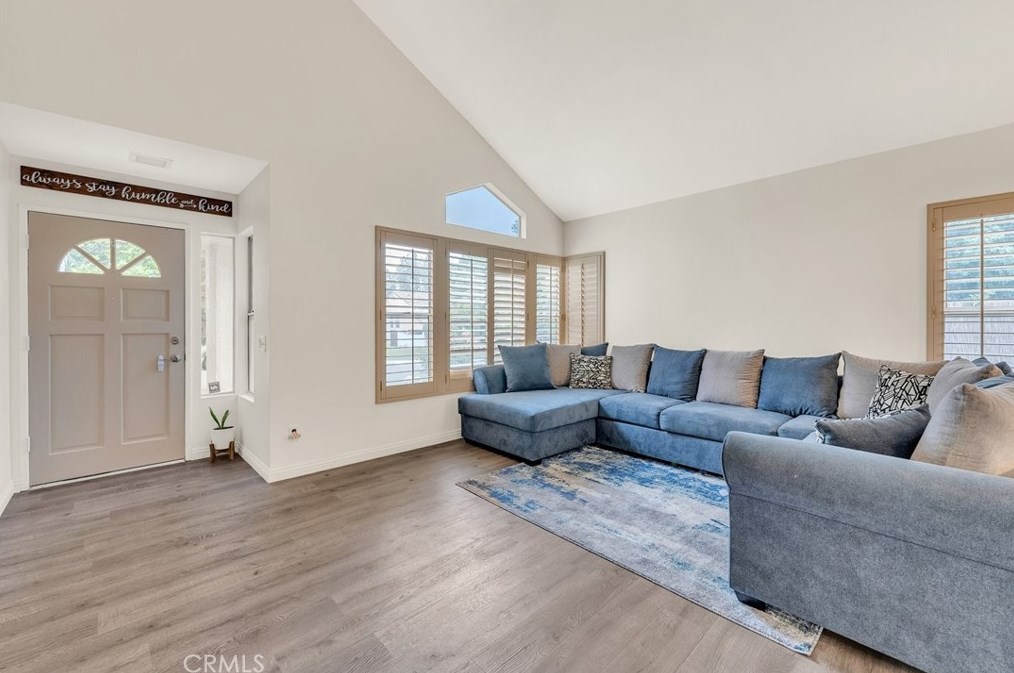 10635 Silverleaf Cir, Moreno Valley CA  92557-2967 exterior