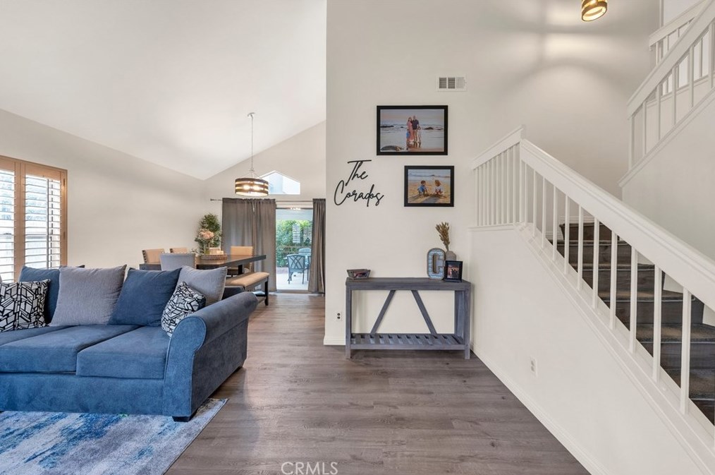 10635 Silverleaf Cir, Moreno Valley CA  92557-2967 exterior