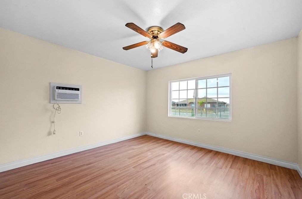 17804 Barbee St, Fontana CA  92336-2805 exterior