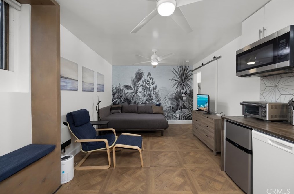 1858 Alvarado St, Los Angeles CA  90026-1794 exterior