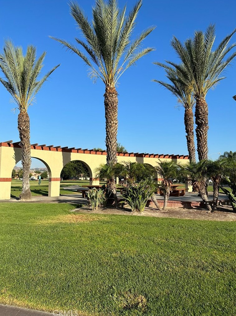 4264 Tewa Way, Riverside, CA 92509