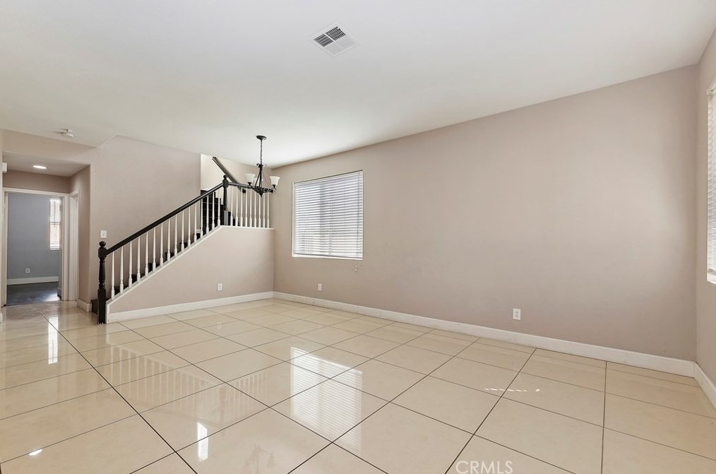 15400 Calle Castano, Moreno Valley CA  92555-2963 exterior