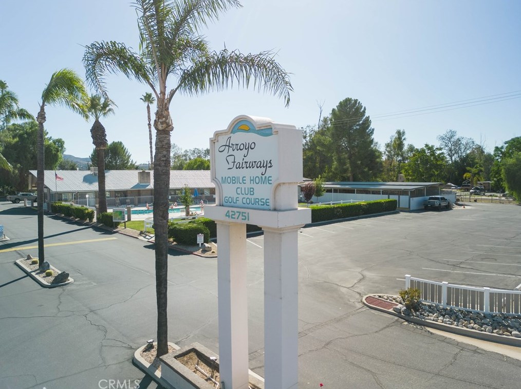 42751 Florida Ave, Hemet CA  92544 exterior