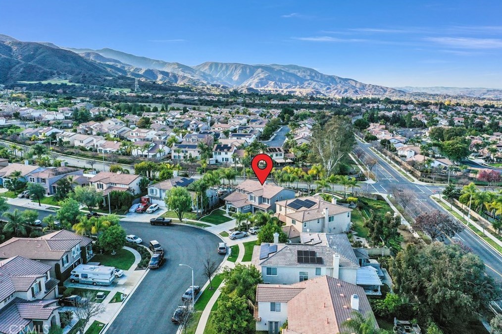 3710 Wasatch Dr, Corona CA  92881-8419 exterior