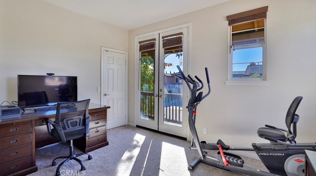 34314 Northhaven Dr, Winchester CA  92596-8497 exterior