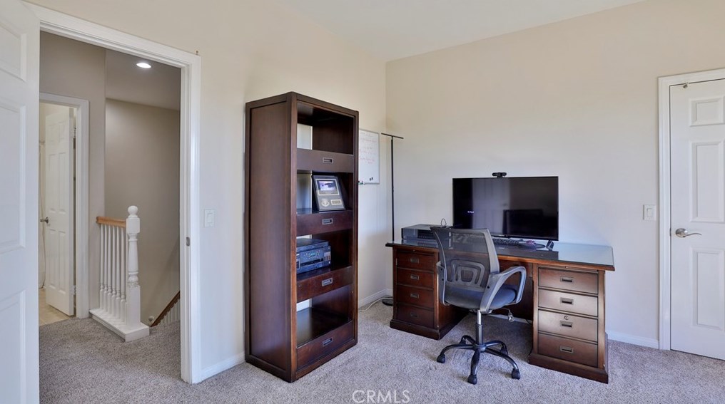 34314 Northhaven Dr, Winchester CA  92596-8497 exterior