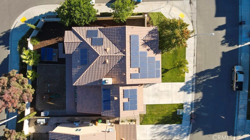 34314 Northhaven Dr, Winchester CA  92596-8497 exterior