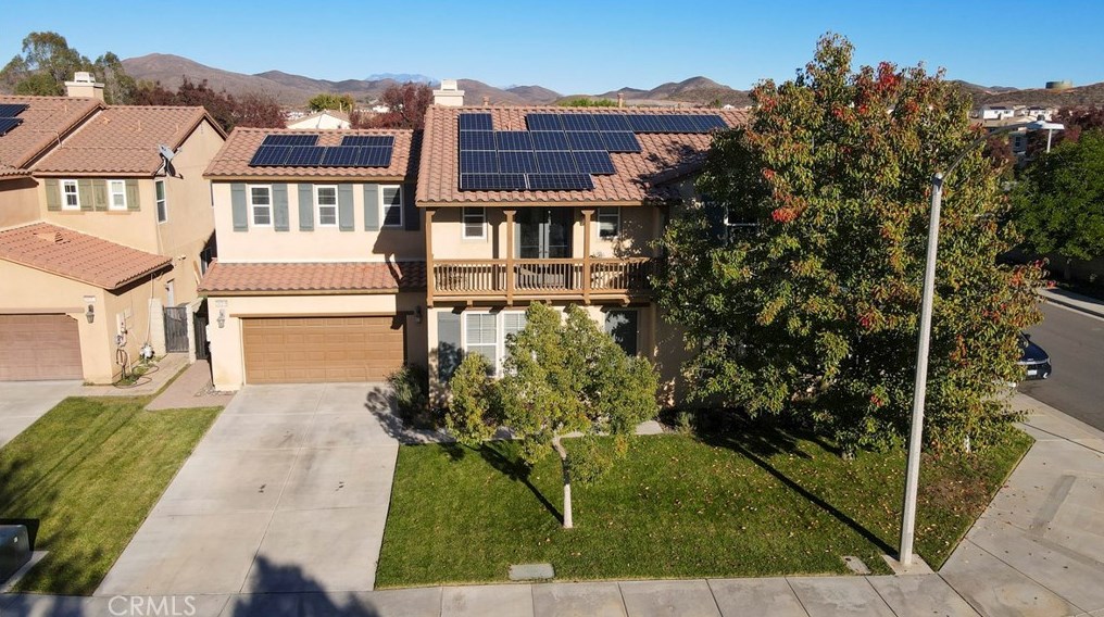 34314 Northhaven Dr, Winchester CA  92596-8497 exterior