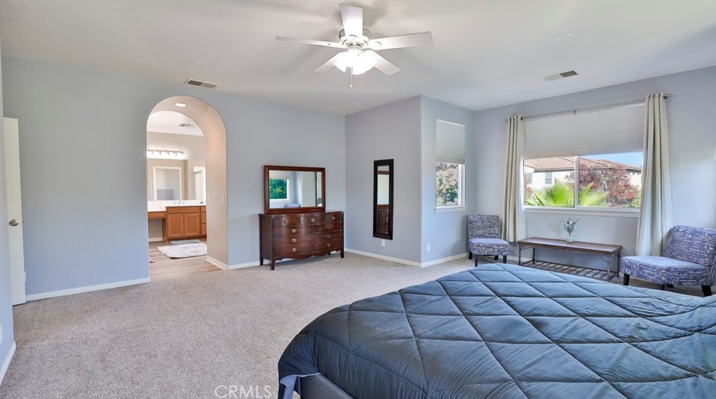 34314 Northhaven Dr, Winchester CA  92596-8497 exterior