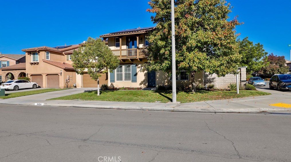 34314 Northhaven Dr, Winchester CA  92596-8497 exterior