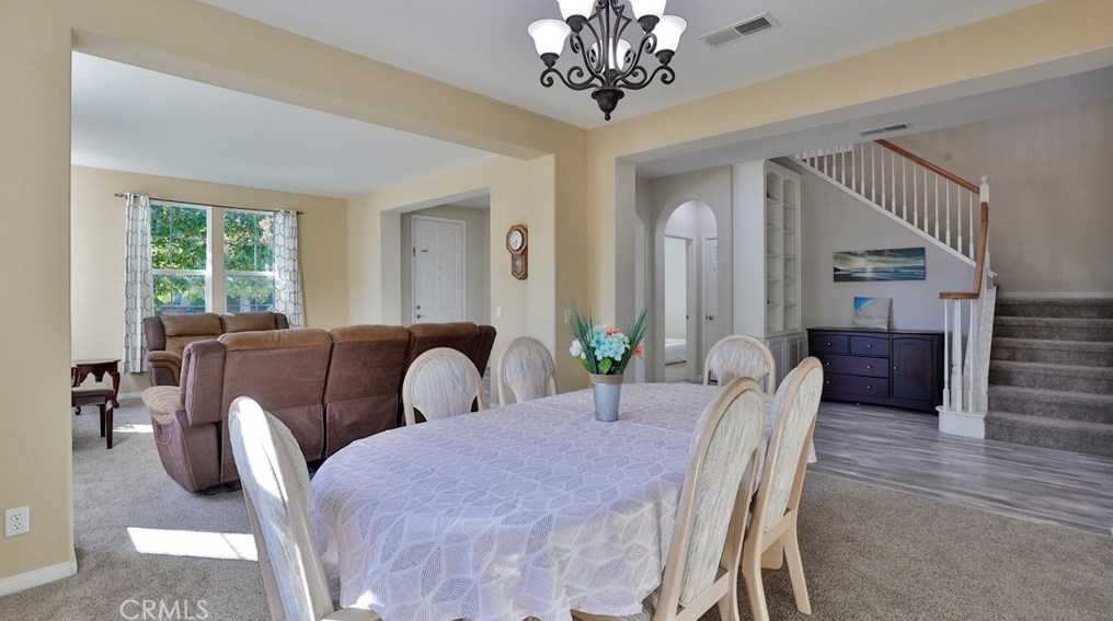 34314 Northhaven Dr, Winchester CA  92596-8497 exterior