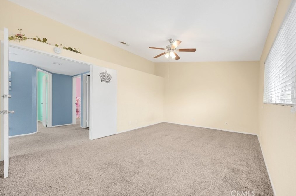 11054 Avis Ct, Moreno Valley CA  92557-4957 exterior