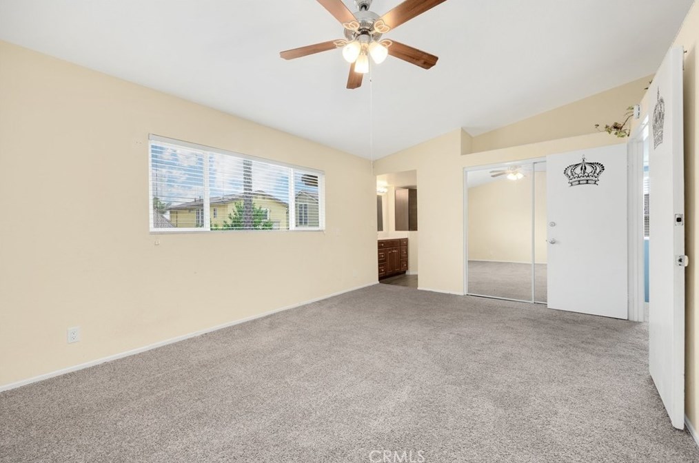 11054 Avis Ct, Moreno Valley CA  92557-4957 exterior