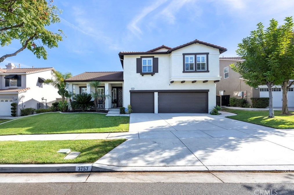 3757 Holly Springs Dr, Corona CA  92881-8206 exterior