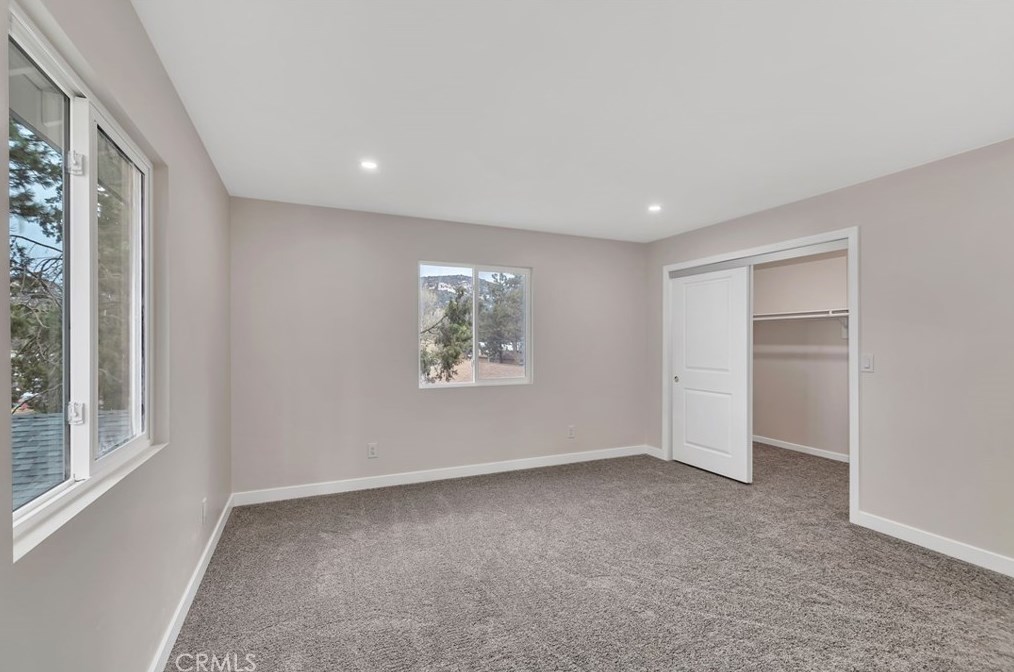 345 Country Clb Blvd, Big Bear City CA  92314-9048 exterior