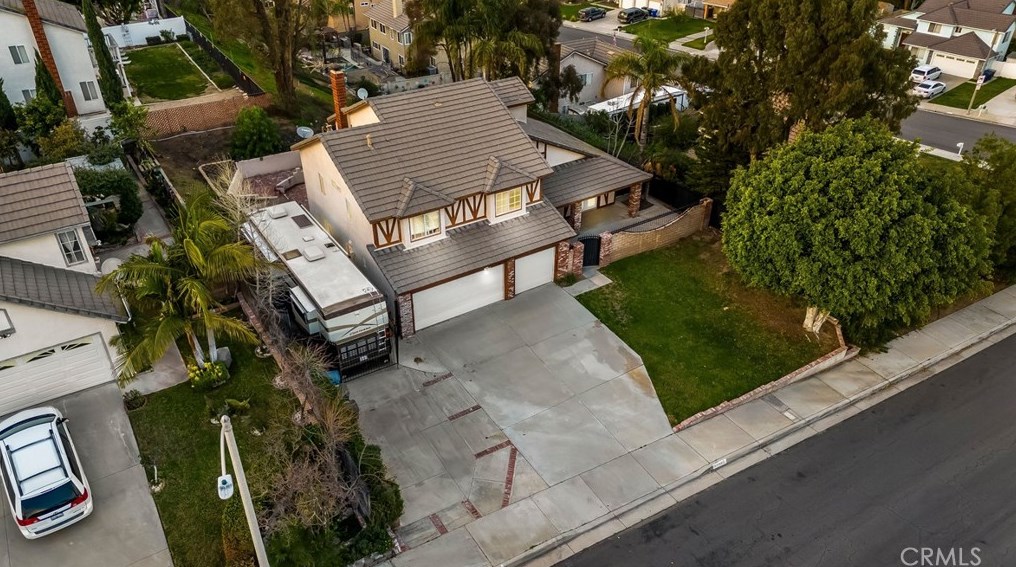 11233 Cadbury Dr, Riverside CA  92505-2268 exterior