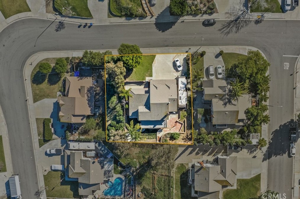 11233 Cadbury Dr, Riverside CA  92505-2268 exterior
