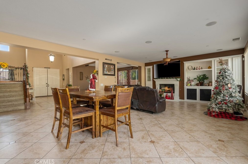 19644 Shadowbrook Way, Riverside CA  92508-6809 exterior