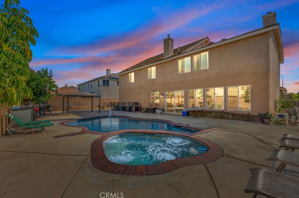 19644 Shadowbrook Way, Riverside CA  92508-6809 exterior