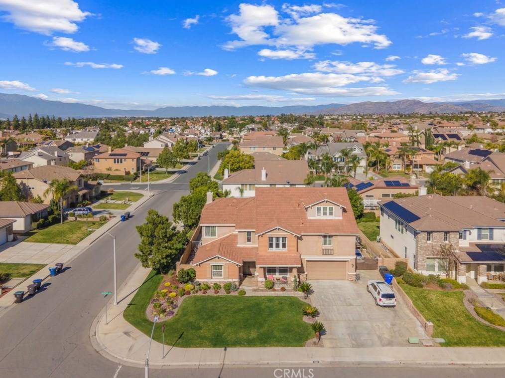 19644 Shadowbrook Way, Riverside CA  92508-6809 exterior