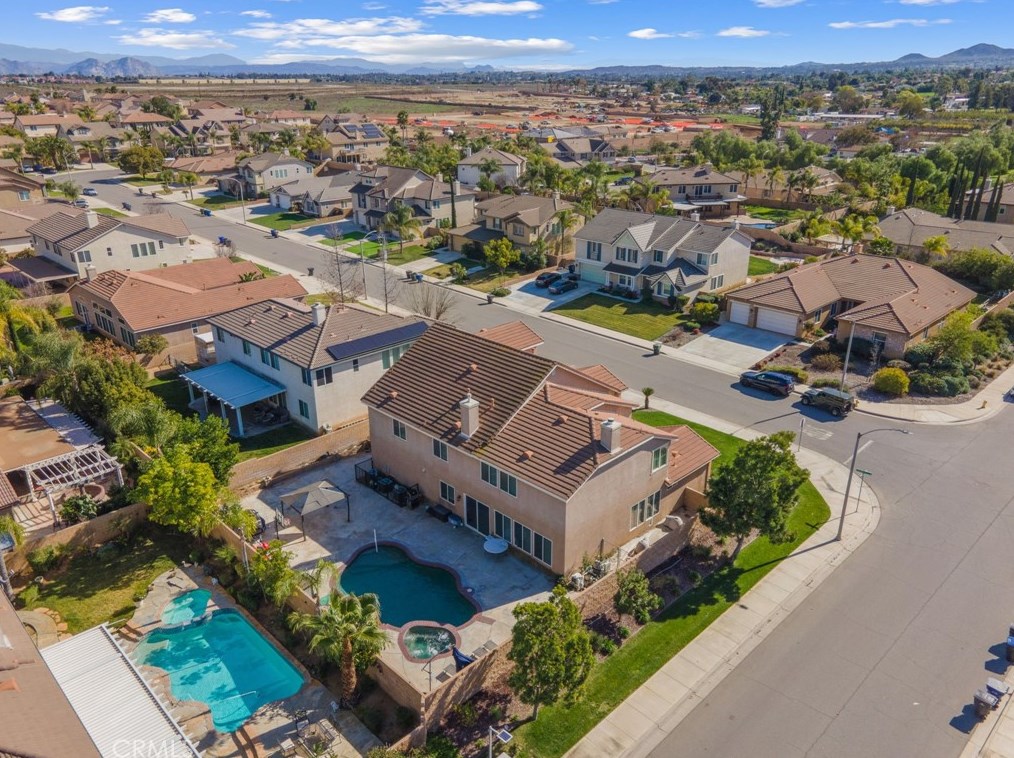 19644 Shadowbrook Way, Riverside CA  92508-6809 exterior