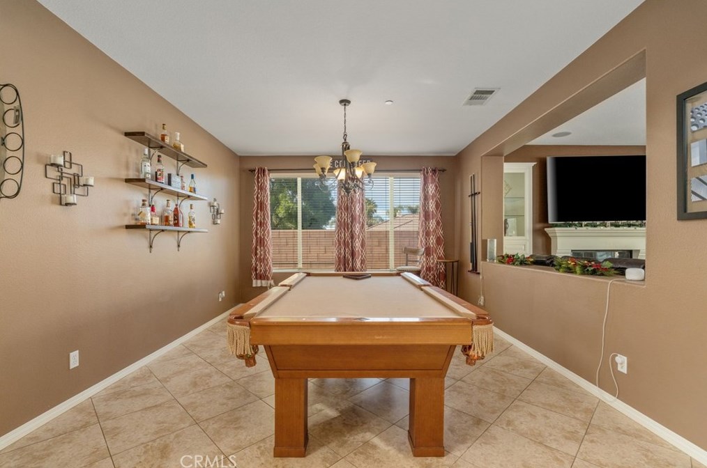 19644 Shadowbrook Way, Riverside CA  92508-6809 exterior