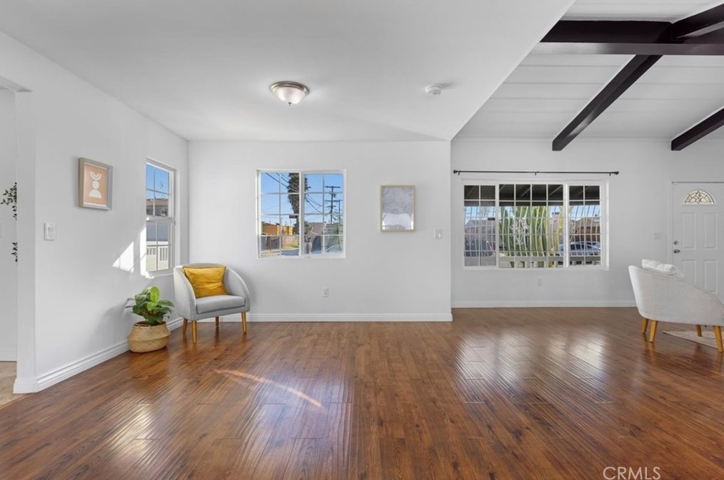 1413 94th St, Los Angeles CA  90047-3911 exterior