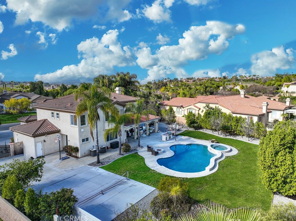 1987 Sycamore Hill Dr, Riverside CA  92506-4669 exterior
