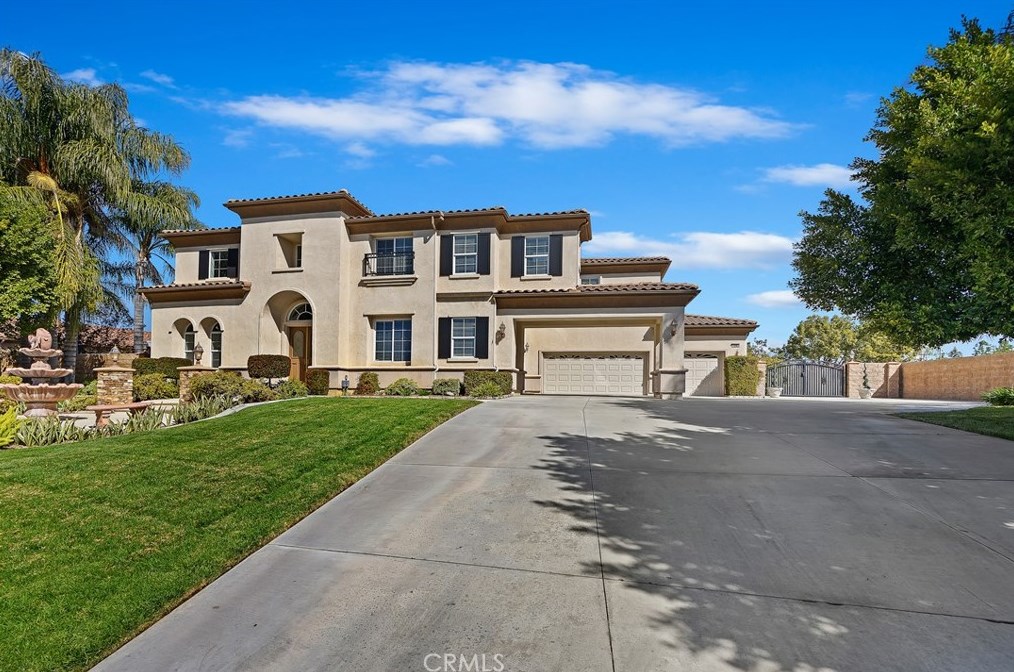 1987 Sycamore Hill Dr, Riverside CA  92506-4669 exterior