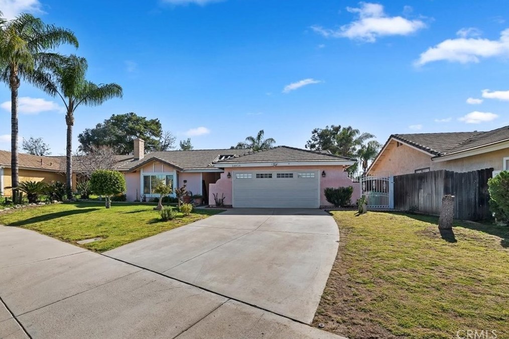 14416 Sylvester Dr, Moreno Valley CA  92553-4962 exterior