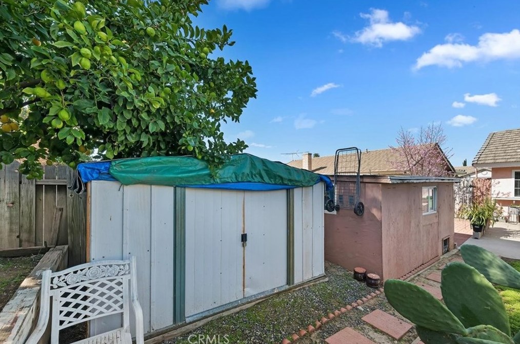 14416 Sylvester Dr, Moreno Valley CA  92553-4962 exterior