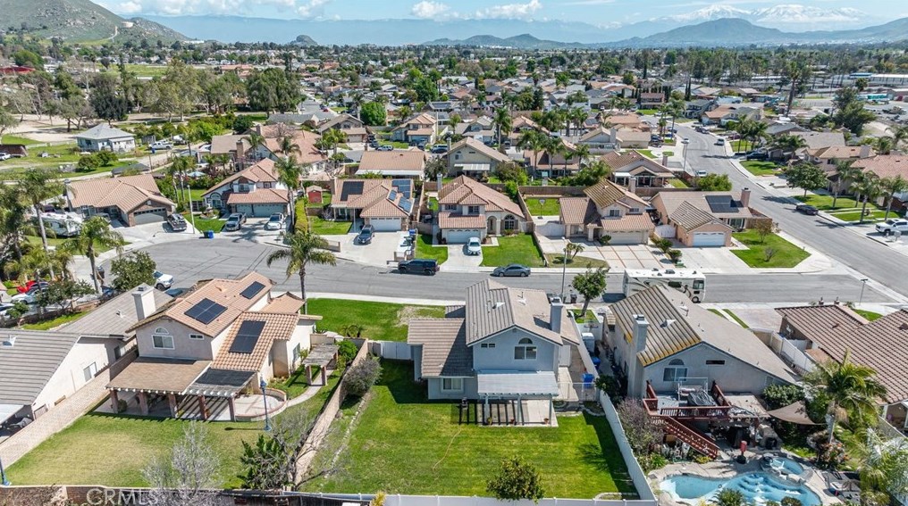 4337 Greystone Cir, Riverside CA  92509-0608 exterior