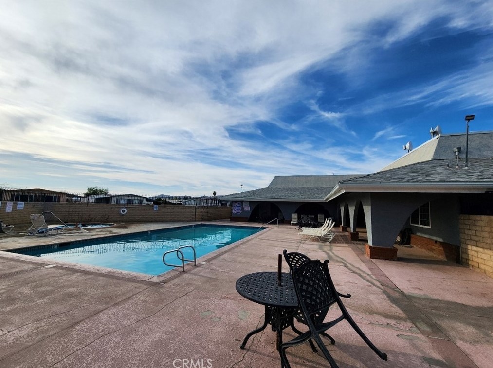 3825 Crestmore Rd, Riverside CA  92509-4682 exterior