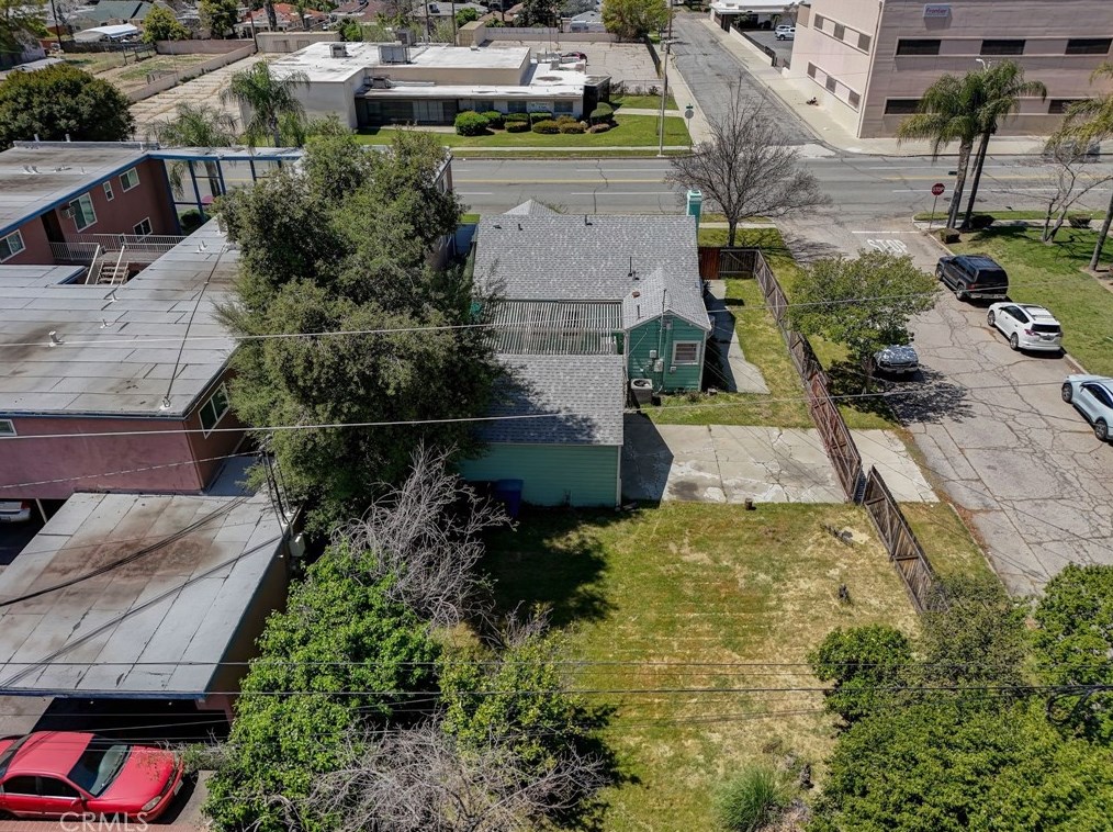 3095 E St, San Bernardino CA  92405-2649 exterior