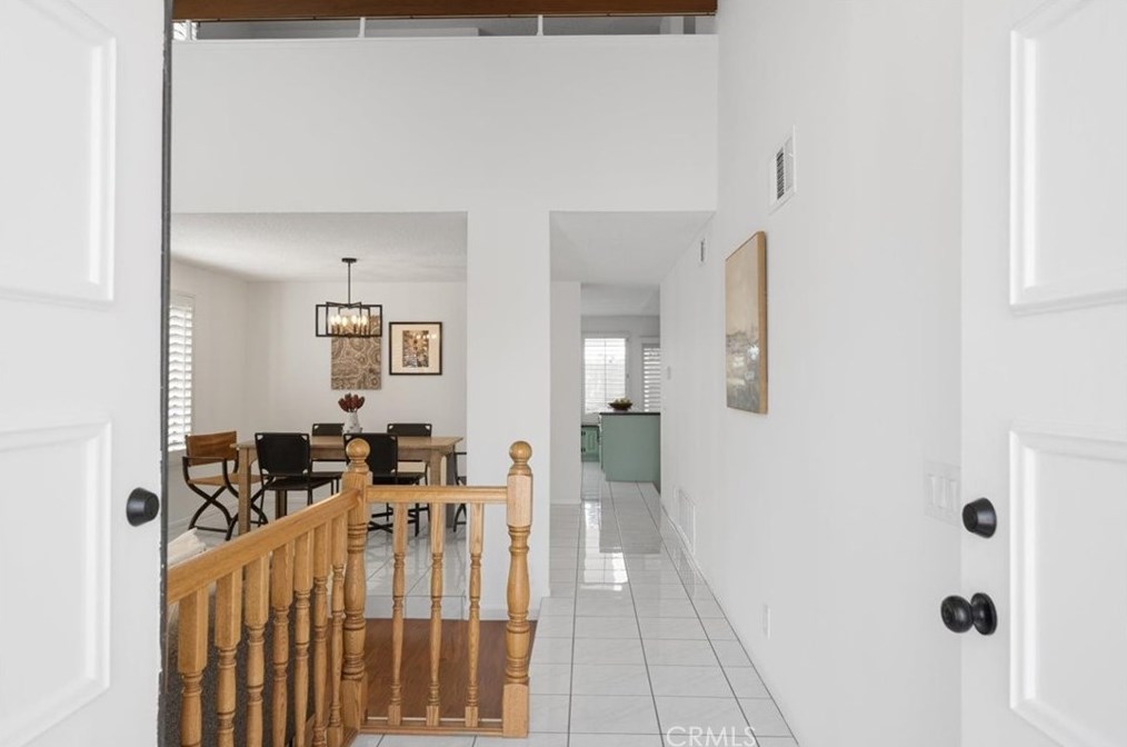 12526 Inglenook Ln, Artesia CA  90703-7837 exterior